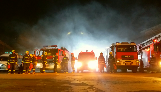 《中国应急管理报》评论员文章：致敬英雄，呼唤每个人珍惜平安！